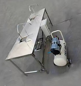 Máy thông tim hạt sen tươi bán tự động